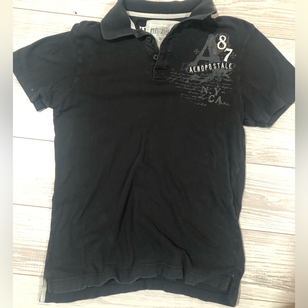 Super cool Polo that doesn’t fit me anymore , open to offers DM me
